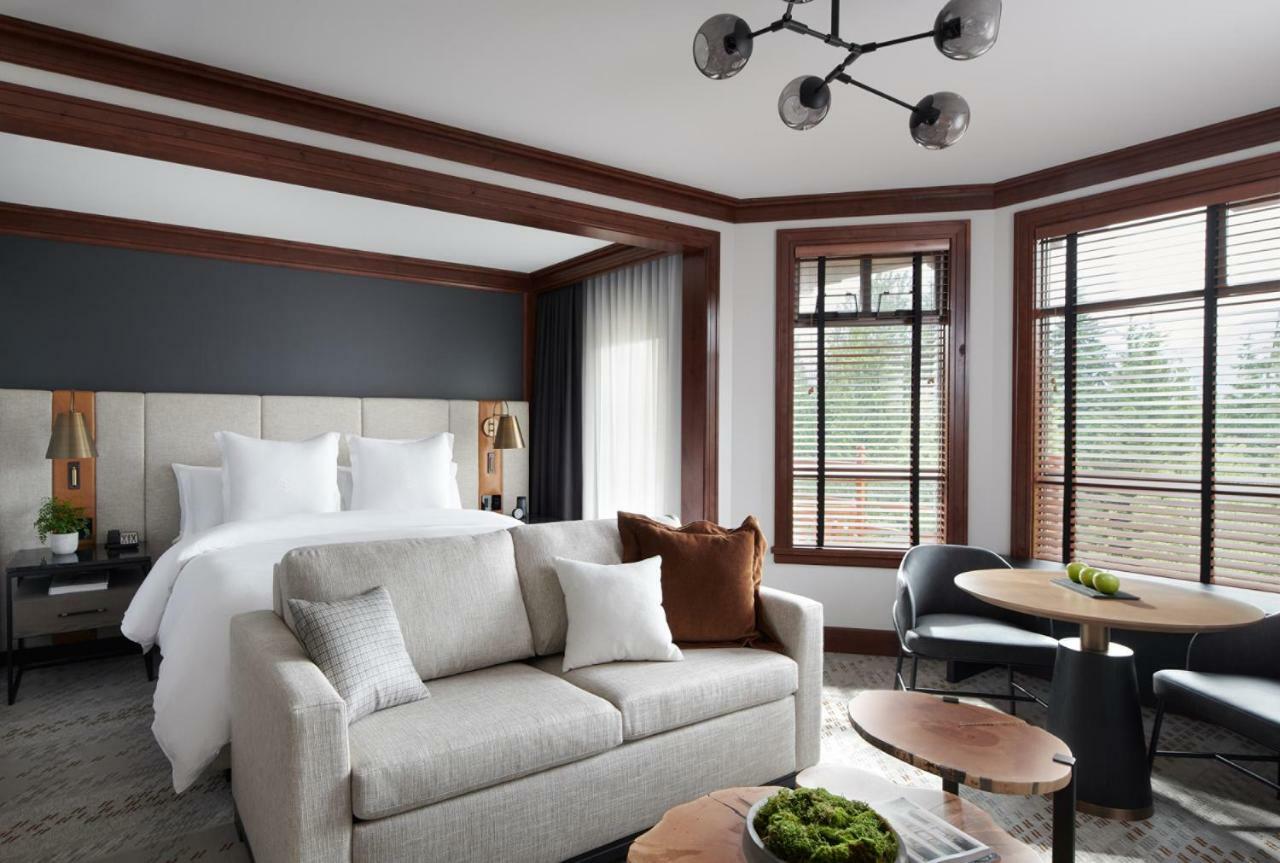 Four Seasons Resort Whistler Exterior foto